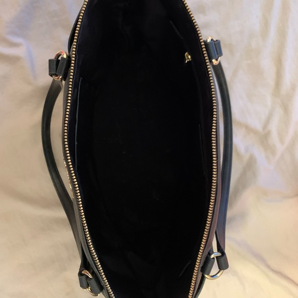 Coach hand bag (diaper bag) - Picture 2 of 3